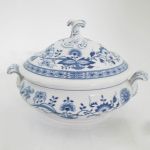 588 6183 TUREEN AND COVER